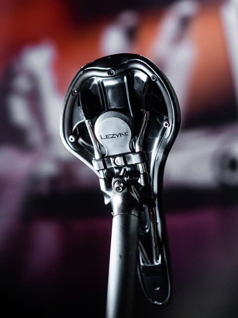 Lezyne Saddle Tagger - Image 4